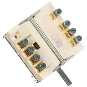 Cam switch 32 A sequence 0-1-0-1 shaft ø 6x4.6mm shaft L 23 mm connection screw
