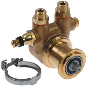 Hlava čerpadla svorková přípojka přípojka 3/8″ GAS mosaz L 75mm s obtokem ø hřídele 4,8x11mm MB204