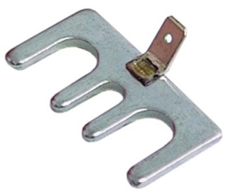 Kontrapříruba SS rozteč otvorů  -mm ø  -mm L 43mm W 21mm pro topné těleso ø děrování  -mm