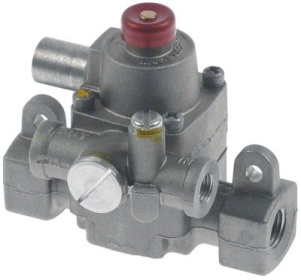 Bezpečnostní ventil přívod plynu 1/4″ NPT výstup plynu 1/4″ NPT 1/2PSI typ TS11J ROBERTSHAW