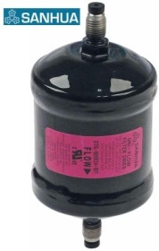 Sušička přípojka 1/4″SAE 131cm³ typ DTG-B08024-901 p max 57,4bar -30 do +120°C 550g