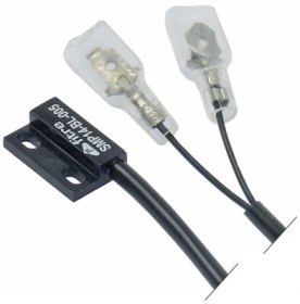 Magnetický spínač 100V 0,5A přípojka F 6,3 délka kabelu 350mm L 23mm W 13,9mm 1NO P max. 10W